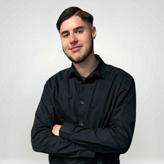Ilyas Gillen, Kaufmann für Büromanagement bei Sub Zero Kälte Klima GmbH